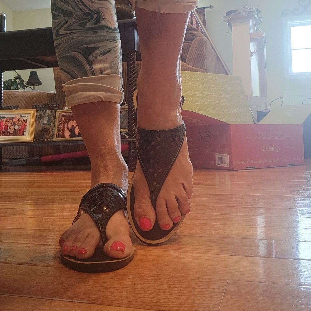 Black Patent Sandals EUC